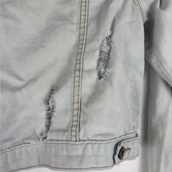 Forever 21 Small Women's Light Blue Wash Denim Distressed Jean Jacket Cropped - Picture 8 of 11